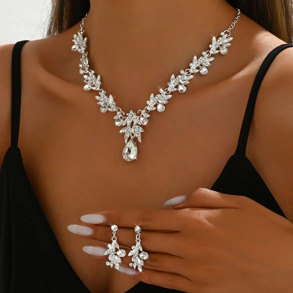 Naya Sets
